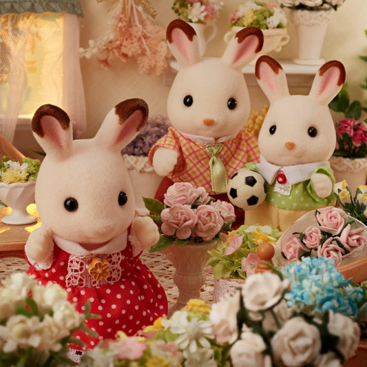 Calico Critters: The New Chocolate Rabbit Family