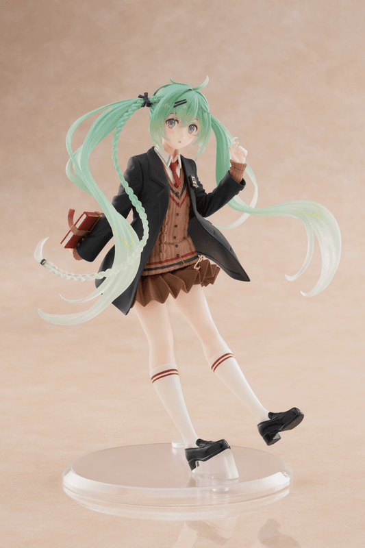 Hatsune Miku Figure - Fashion (Preppy Ver.)