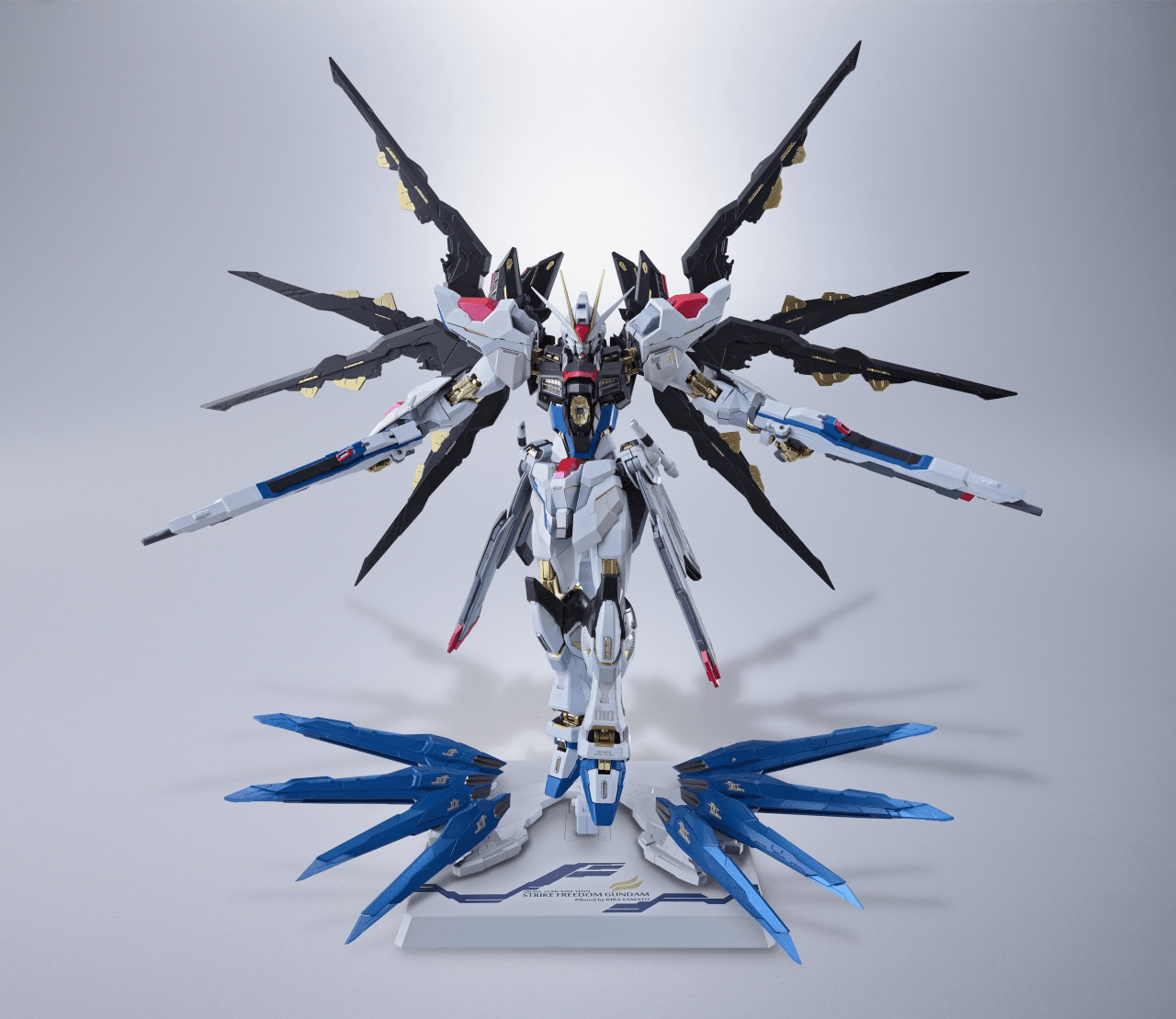 [Preorder] Metal Build Strike Freedom Gundam (Revival Ver.)
